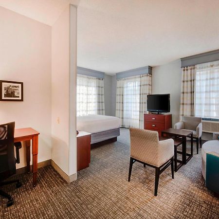 Courtyard Raleigh Crabtree Valley Bagian luar foto