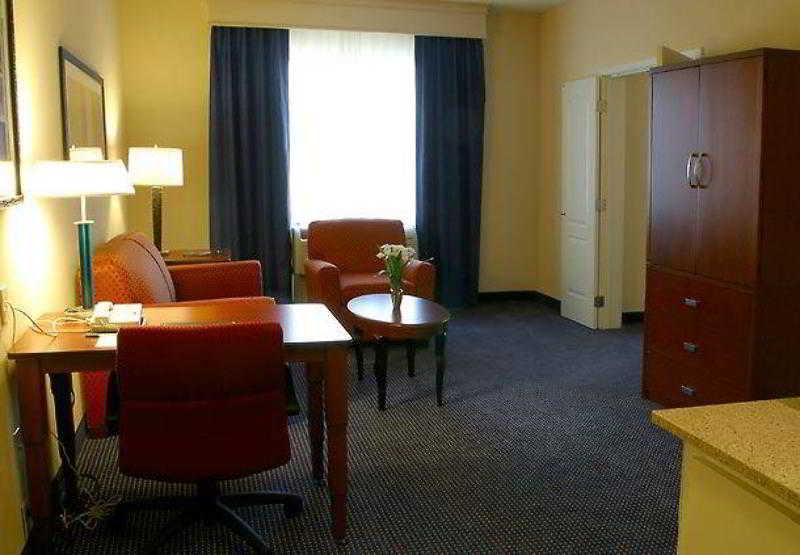 Courtyard Raleigh Crabtree Valley Ruang foto